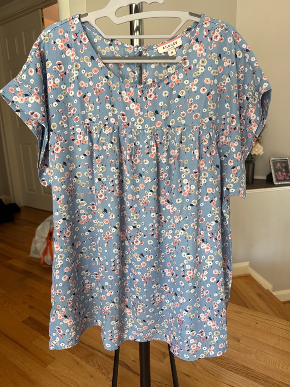 Andree Light Blue Floral Short Sleeve Top